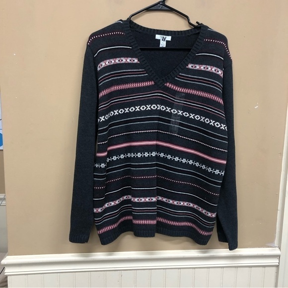 Izod V Neck Gray With Stripes Sweater Size 2X NWT - Picture 1 of 5
